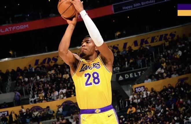 湖人主场120-106大胜森林狼 东契奇三双引领三杀