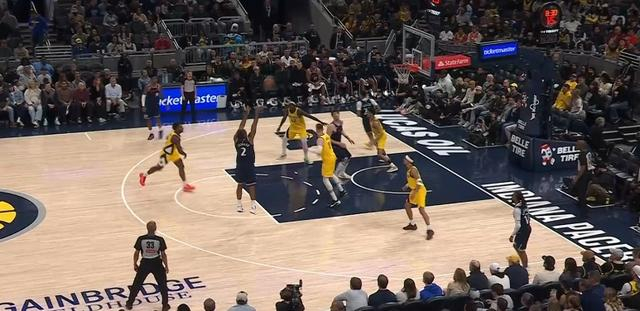 伦纳德绝杀创80年纪录 快船险胜步行者