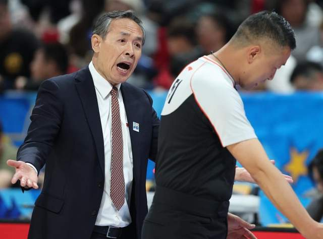 北京首钢第三节爆发力克广东 系列赛1-0领先